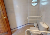 Oficina en alquiler con 150m² en Dos Hermanas, en la zona de Montequinto foto