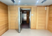 386m² office for sale in Albacete photo
