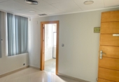 386m² office for sale in Albacete photo