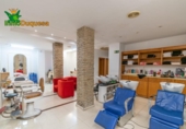 Local comercial en venta con 193m² en Granada, en la zona de Barrio del Hospital Real, Avenida del Hospicio foto