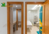 Local comercial en venta con 193m² en Granada, en la zona de Barrio del Hospital Real, Avenida del Hospicio foto