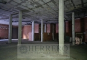 544m² commercial premises for sale in Gandía, Calle Ferrocarril de Alcoi photo