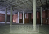 544m² commercial premises for sale in Gandía, Calle Ferrocarril de Alcoi photo