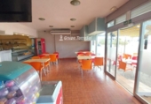 704m² commercial premises for sale in Calafell, in the area of Segur de Calafell, Passeig Marítim de Sant Joan de Déu photo