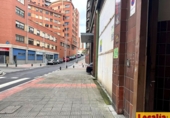 Oficinas en venta con 349m² en Bilbao, en la zona de Errekalde, Aita Larramendi Kalea foto