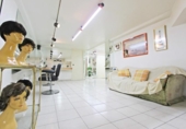 132m² commercial premises for sale in Seville, in the area of Incarnation-Regina, Calle Angostillo photo