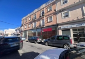 654m² commercial premises for sale in Dos Hermanas, Calle Churruca photo
