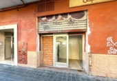 56m² locaux commerciaux pour vente à Valence, dans le quartier de Mestalla, Calle de Bélgica photo