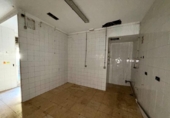 56m² locaux commerciaux pour vente à Valence, dans le quartier de Mestalla, Calle de Bélgica photo