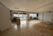 Local comercial en venta con 114m² en Arona foto