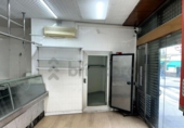 Local comercial en venta con 39m² en Barcelona, en la zona de el Poble-sec, carrer de blesa, 08004 foto