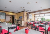Restaurante en venta con 332m² en Campiello, Avenida Clarín foto