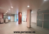 Local comercial en venta en el Prat de Llobregat foto
