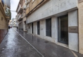 174m² commercial premises for sale in Iznalloz, Calle Alcalá photo