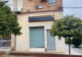 Local comercial en venta con 27m² en Córdoba, Calle Puertas Capellán foto