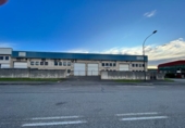 350m² warehouse for sale in El Campón photo