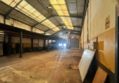350m² warehouse for sale in El Campón photo