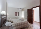 Edifici
en venda
amb 385m² a Granada, Centro foto