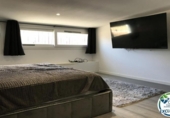 Local comercial en venta con 190m² en Roses, Carrer de Manuel de Falla foto