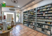 45m² commercial premises for sale in Granada, in the area of The Fifth, Avenida de Cervantes photo