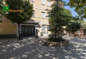 45m² commercial premises for sale in Granada, in the area of The Fifth, Avenida de Cervantes photo