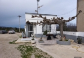 Local comercial Industrial en venta con 828m² en Roquetes foto