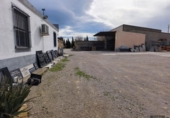 Local comercial Industrial en venta con 828m² en Roquetes foto