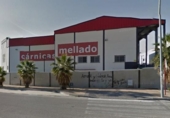 Local comercial Industrial en venta con 2194m² en Jaén foto