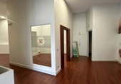 100m² offices for rent in Cornellà de Llobregat photo