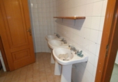 200m² locaux commerciaux pour vente à Cuenca photo