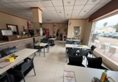 Bar
en traspàs
amb 120m² a Zurgena, Plaza Santa Ana, 3 foto