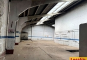 Nave Industrial en alquiler con 400m² en Valladolid, en la zona de Polígono San Cristóbal foto