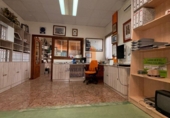 550m² commercial premises for rent in Vélez-Málaga, Calle Camino Viejo de Málaga photo