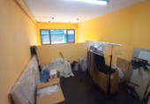 Local comercial en venta con 68m² en Torrelavega, Centro foto
