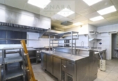 185m² restaurant for sale in Fuenterrabía, Calle Almirante Alonso photo