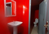260m² commercial premises for sale in Caldas de Reis, photo