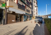 Local comercial
en venda
amb 61m² a Granada, a la zona de Barri de Sant Antón, Avenida Fernando de los Ríos foto