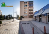 Local comercial
en venda
amb 61m² a Granada, a la zona de Barri de Sant Antón, Avenida Fernando de los Ríos foto