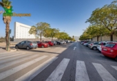 Local comercial
en venda
amb 61m² a Granada, a la zona de Barri de Sant Antón, Avenida Fernando de los Ríos foto