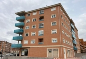 Local comercial en venta con 97m² en Ávila, Calle de la Igualdad foto