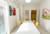 170m² restaurant pour vente à Las Rozas de Madrid, Calle Sagrada Familia photo
