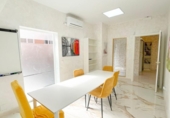 170m² restaurant pour vente à Las Rozas de Madrid, Calle Sagrada Familia photo