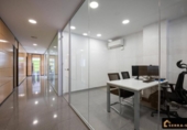 Local comercial en venta con 444m² en Mataró, Carrer de Llauder foto