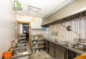 146m² commercial premises for sale in Granada, in the area of Albayda, Avenida de Juan Pablo II photo