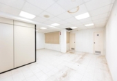 377m² commercial premises for sale in Granada, in the area of San Matías, Calle Ballesteros photo