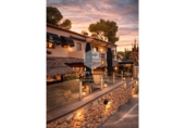 Restaurante en venta con 742m² en Moraira, Calle Río Ter foto