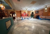 Local comercial en venta con 351m² en Mairena del Alcor, Calle Benardo foto
