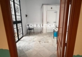 Local comercial en venta con 351m² en Mairena del Alcor, Calle Benardo foto