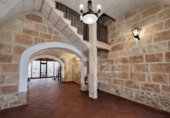 Local comercial en alquiler con 150m² en Ciudadela, Carrer de la Murada d'Artrutx foto