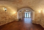 Local comercial en alquiler con 150m² en Ciudadela, Carrer de la Murada d'Artrutx foto